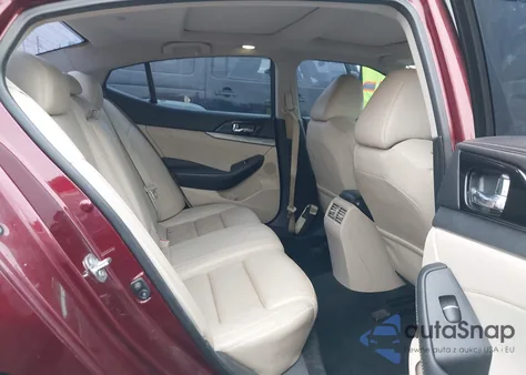 2016 Nissan Maxima 3.5 Sl z USA, uszkodzony, nr VIN 1N4AA6AP4GC408516